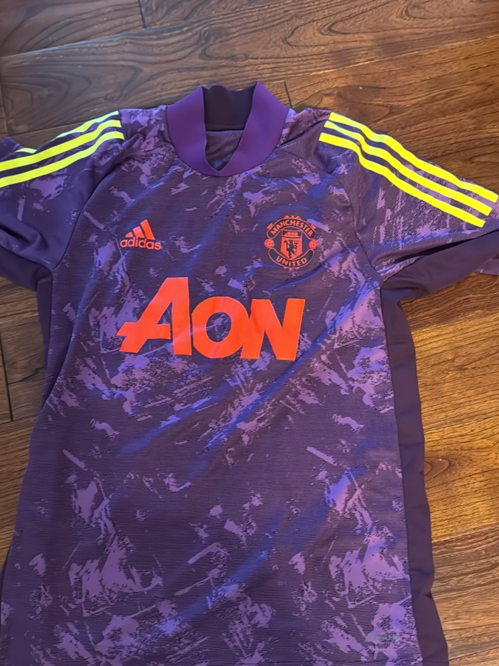 adidas Purple Manchester United Training Jersey with Neon Yellow Stripes Medium